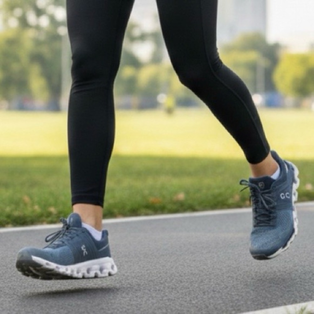 On Cloudtec Running Shoes 9.5 Blue